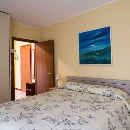 Cozy Penthouse Villa ซานโดนาโต มีลาเนเซ ภายนอก รูปภาพ