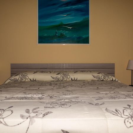 Cozy Penthouse Villa ซานโดนาโต มีลาเนเซ ภายนอก รูปภาพ